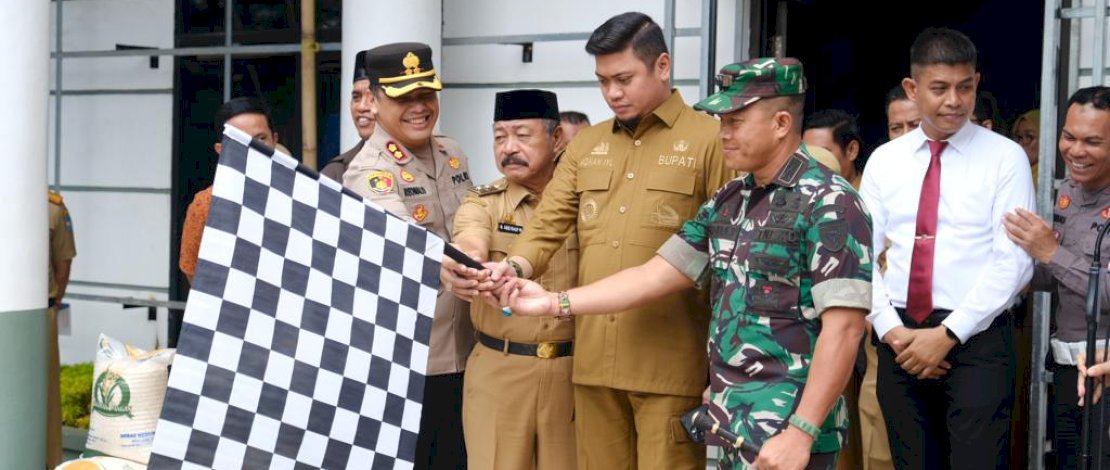 Adnan Lepas 1.809 Ton Beras Bantuan Pangan untuk 60.311 KPM di Gowa