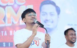 dr Udin Shaputra Malik Menantu Wali Kota Makassar Daftar Jadi Bacaleg PDIP Makassar