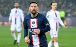 Kontrak akan Habis di PSG, Teka-teki Messi Kembali ke Barcelona atau Klub Arab Saudi