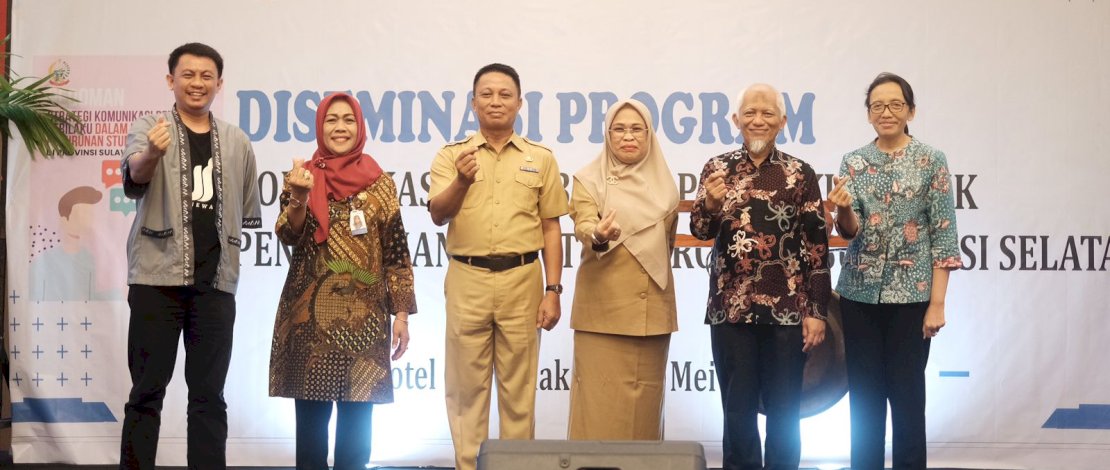Pj Sekprov Sulsel, Andi Darmawan Bintang, membuka Diseminasi Program Komunikasi Perubahan Perilaku untuk Pencegahan Stunting di Sulsel.