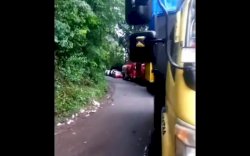 Lalu Lintas di Jalan Poros Maros-Bone Macet Lagi, Kendaraan Mengular