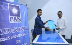 Didampingi Keluarga dan Simpatisan, Sahruddin Said Daftar Caleg 2024