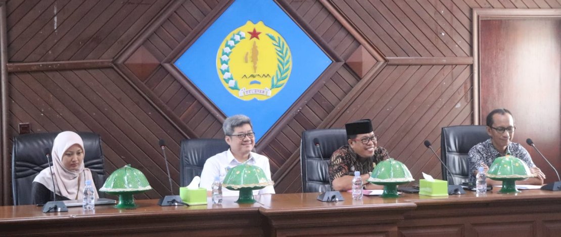 KPPN Benteng dan BPS bersama Badan Pengelolaan, Keuangan dan Pendapatan Daerah (BPKPD) menggelar kegiatan Focus Group Discusion (FGD) Perkembangan Fiskal dan Ekonomi Daerah  Kabupaten Kepulauan Selayar.