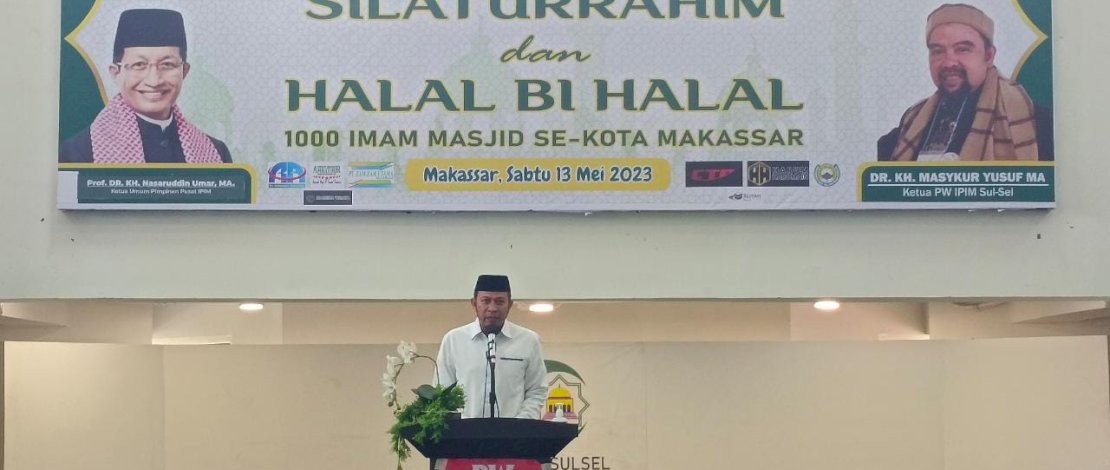 Kesra Pemkot Makassar menggelar halal bihalal terhadap imam masjid di Aula Pertemuan UIM Makassar.