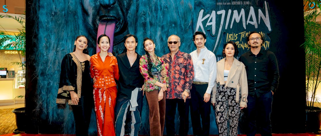 Sesi red carpet gala premiere Film Kajiman berlangsung meriah dengan penampilan memesona dari para pemeran usai press conference.