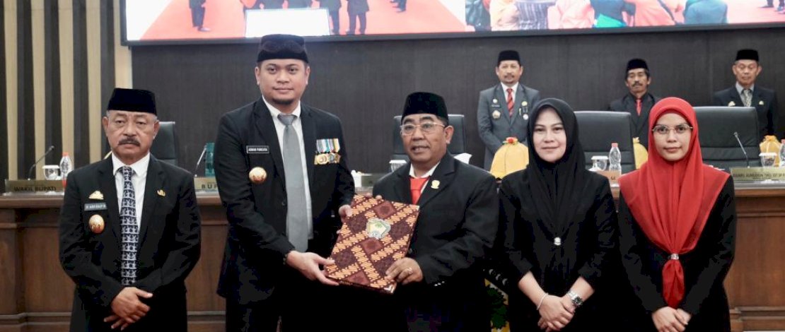 Sampaikan Rekomendasi Pansus, DPRD Apresiasi LKPj Bupati Gowa Tahun 2022 