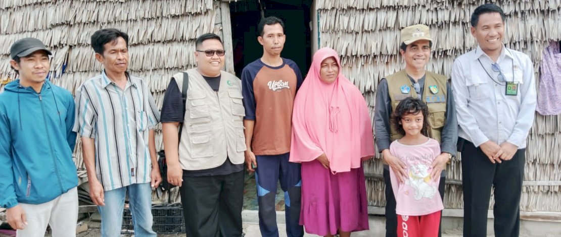 Wakil Bupati Kepulauan Selayar, Saiful Arif, berkenan mengantar langsung tim dan bantuan dari Asia Muslim Charity Foundation senilai Rp500 juta ke kecamatan kepulauan.