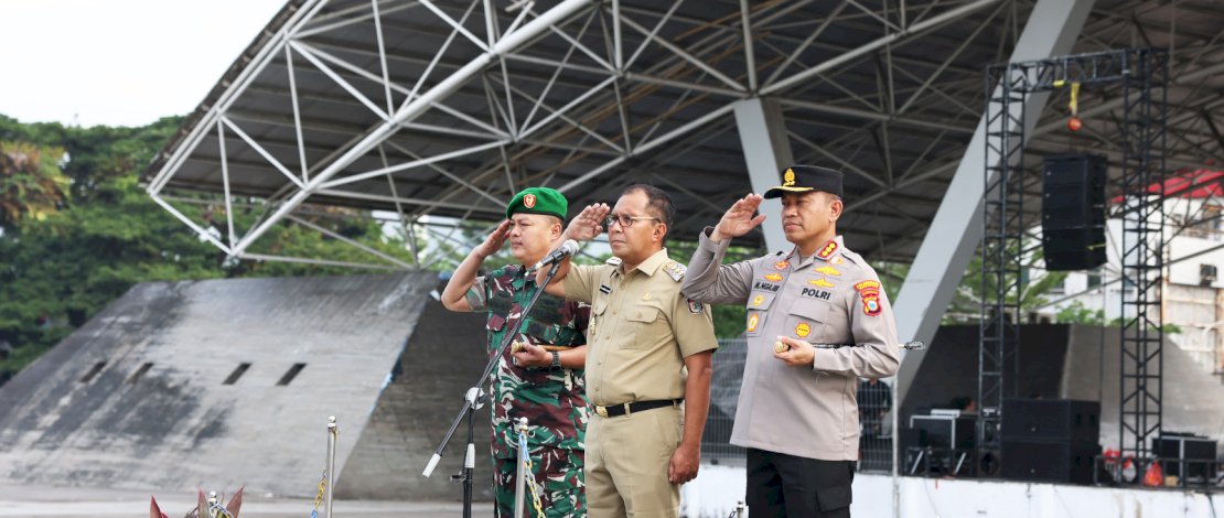 Apel Tiga Pilar, Pemkot Makassar-TNI-Polri Kompak Ciptakan Kamtibmas di Makassar Apel Tiga Pilar, Pemkot Makassar-TNI-Polri Kompak Ciptakan Kamtibmas di Makassar