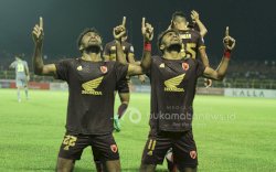 Deal, Yakob dan Yance Sayuri Resmi Perpanjang Kontrak di PSM Makassar