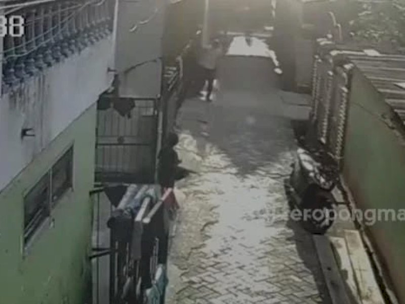Diduga Tak Dapat Sembako, Wanita di Makassar Dianiaya Oknum RT