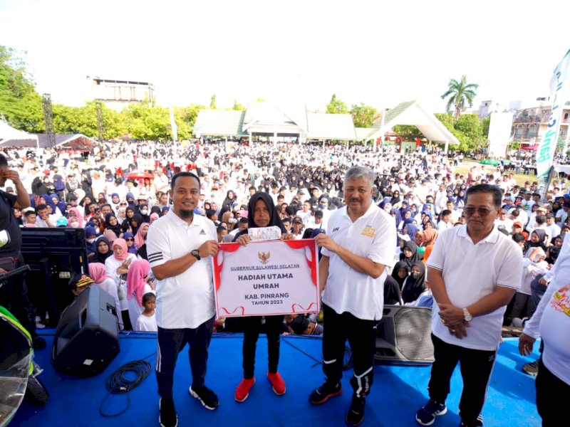Gubernur Andi Sudirman Jalan Anti Mager Bersama 30 Ribu Warga di Pinrang