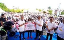 Gubernur Andi Sudirman Jalan Anti Mager Bersama 30 Ribu Warga di Pinrang