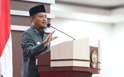 Gubernur Sulsel Janjikan Hadiah untuk 10 Atlet SEA Games XXXII Asal Sulsel 