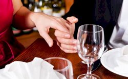 Kaum Milenial Banyak Ngutang Karena Pacaran, Intip Datanya!