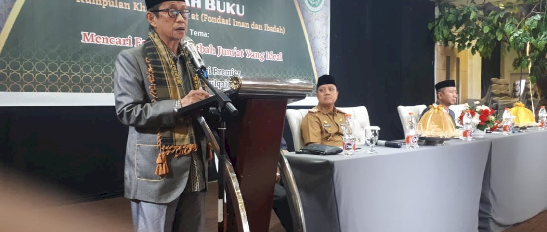 Bedah buku  kumpulan khutbah Jumat, Pondasi Iman dan Ibadah, dengan tema Mencari Format Khutbah Jumat Yang Ideal, diselenggarakan Komisi Pengkajian, Penelitian dan Pengembangan Majelis Ulama Indonesia (MUI) Makassar, Selasa, 23 Mei 2023.