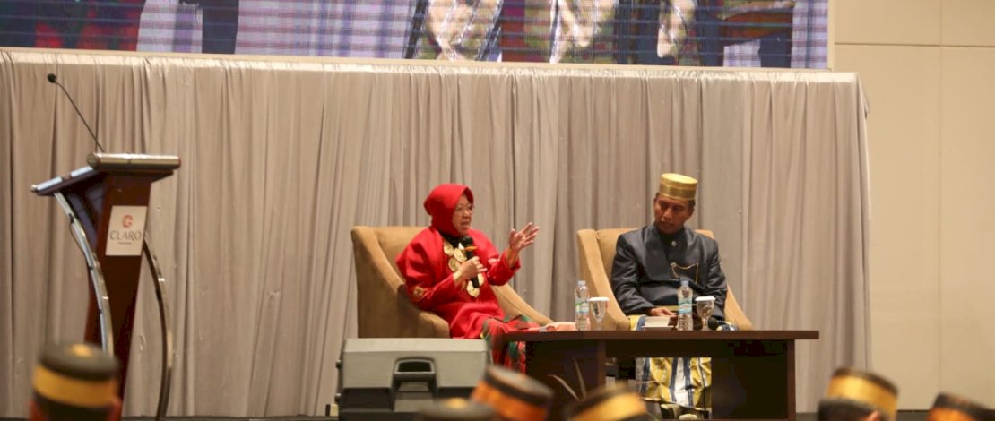 Mensos Tri Rismaharini di Forum Rektor Indonesia 