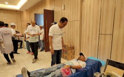 Insan Pegadaian Makassar Ramai-ramai Donor Bantu Cukupi Stok Darah PMI
