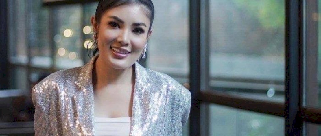 Diduga Sembunyikan Dito Mahendra, Nindy Ayunda Diperiksa Mabes Polri Diduga Sembunyikan Dito Mahendra, Nindy Ayunda Diperiksa Mabes Polri