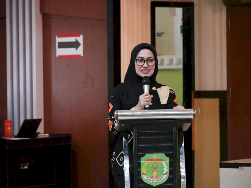 Tingkatkan Kemampuan Aparat Desa, Bupati Lutra Dukung Program USAID ELIT 