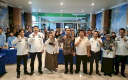 Naik Kelas, 30 UMKM Binaan PLN di Sulbar Terima Sertifikat HKI