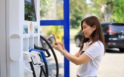 Tak Hanya Kurangi Emisi, Kendaraan Listrik Dorong Pertumbuhan Ekonomi UMKM