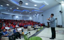 Kuliah Umum BCA Resilience in the Era of Uncertainty Diiikuti 600 Mahasiswa Universitas Hasanuddin