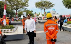 Dukung MNEK, Camat Panakkukang Pimpin Satgas Bersihkan Pantai Losari