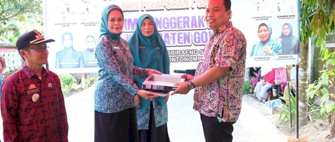 PKK Kecamatan Bontonompo Pamerkan Produk UP2K, PKK Bonsel Simulasikan Kadarkum