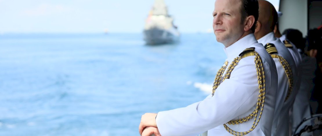 MNEK 2023, Armada Kapal Perang Asing Penuhi Laut Makassar