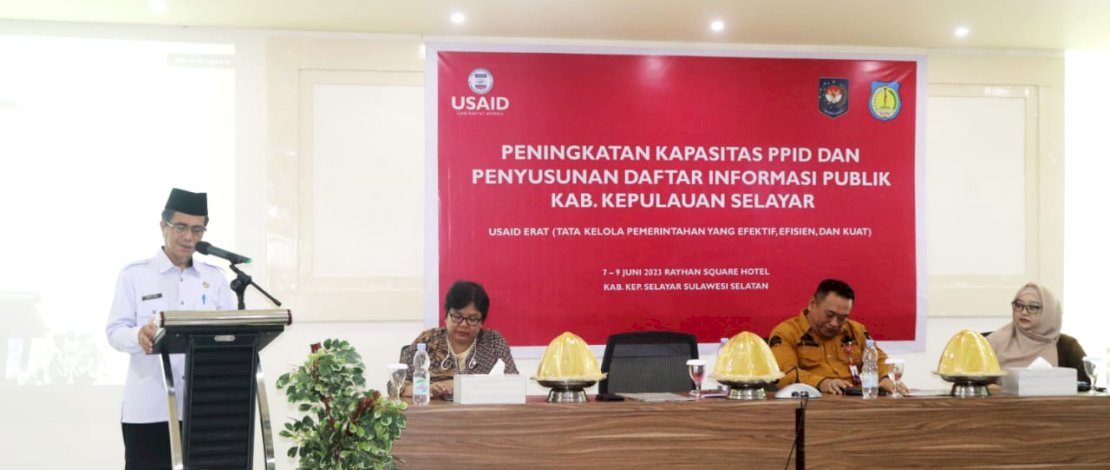 Bimtek peningkatan kapasitas Pejabat Pengelola Informasi dan Dokumentasi (PPID) dan Penyusunan Daftar Informasi Publik Kabupaten Kepulauan Selayar. 