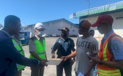 Dokumen Tidak Lengkap, Karantina Pertanian Makassar Tolak 6 Ekor Kerbau Asal Surabaya Masuk Sulsel