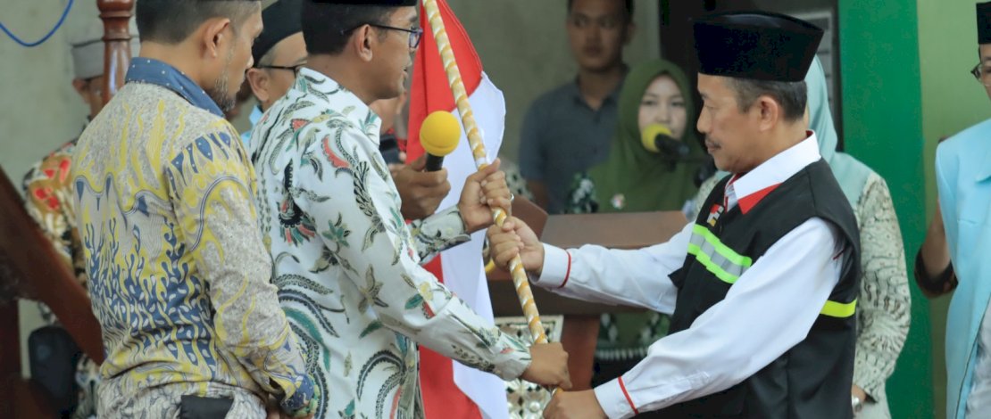 Pj. Bupati Takalar Dr. Setiawan Aswad, M. Dev. Plg melepas 275 orang Jamaah Calon Haji Regular Gelombang II Kloter 23 Kab. Takalar Tahun 1444 H/2023. Pj. Bupati Takalar Dr. Setiawan Aswad, M. Dev. Plg melepas 275 orang Jamaah Calon Haji Regular Gelombang II Kloter 23 Kab. Takalar Tahun 1444 H/2023.