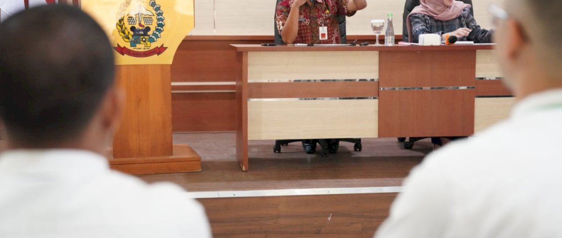 Pj Sekprov Sulsel, Andi Darmawan Bintang, saat Pembekalan Latsar CPNS lingkup Pemprov Sulsel, di Aula Kampus II BPSDM Sulsel, Kamis, 8 Juni 2023. 