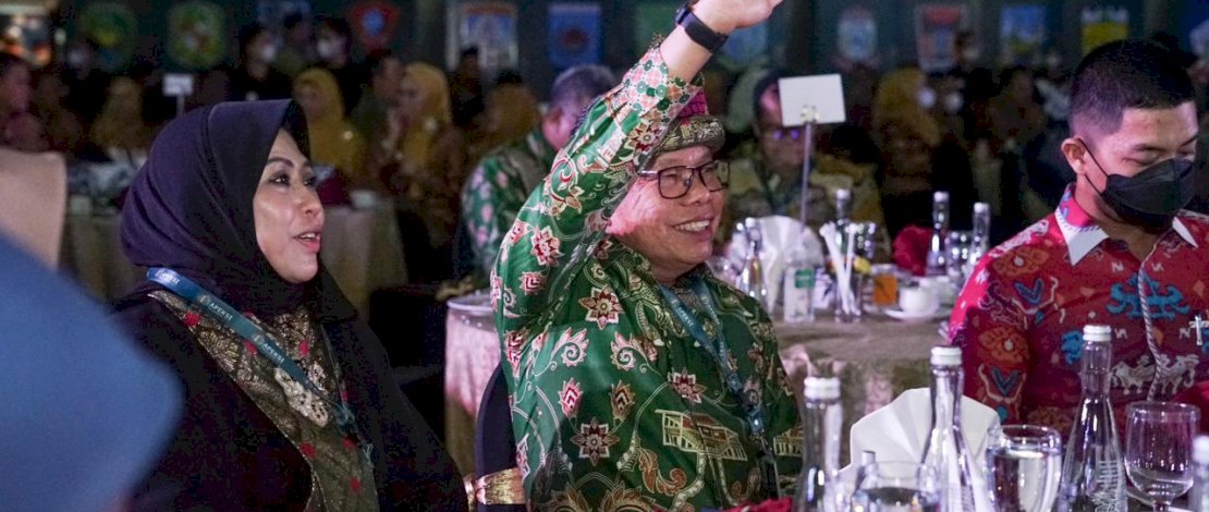 Hadiri Hut Apeksi, Taufan Pawe Gaungkan Kesiapan Parepare Menyongsong Era Keemasan Indonesia 2045