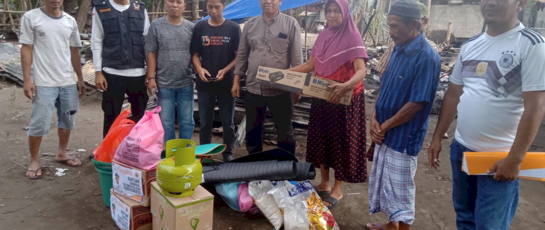 BPBD telah menyalurkan bantuan logistik untuk korban terdampak musibah kebakaran di Kabupaten Bantaeng.
