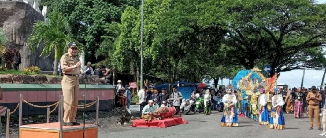 Taufan Pawe Ajak Pemudik Nikmati Keindahan Parepare Saat Melintas