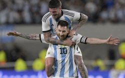 Meski Tanpa Messi, Pencinta Bola Tetap Semangat Saksikan Laga Timans Indonesi VS Argentina