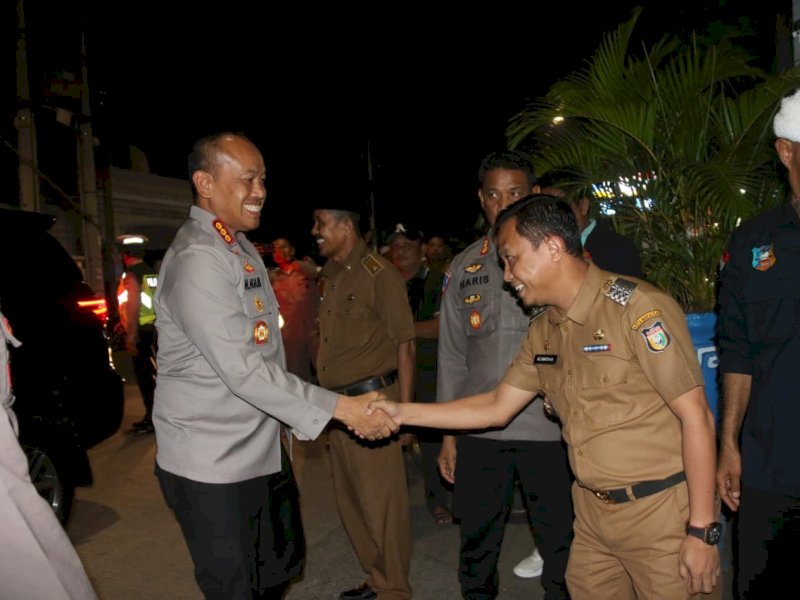 Kunjungan Silaturahmi, Kapolrestabes Makassar Akui Kekompakan  Warga Kecamatan Tallo