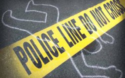 Innalillah, Dua Pria Tewas Berlumuran Darah Usai Tabrak Truk di Makassar