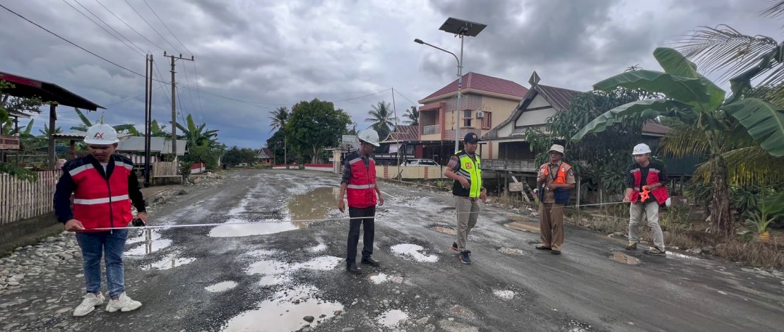Dinas Bina Marga dan Bina Konstruksi segera melakukan penanganan rekonstruksi jalan Ruas Tanabatue - Sanrego - Palattae di Kabupaten Bone.