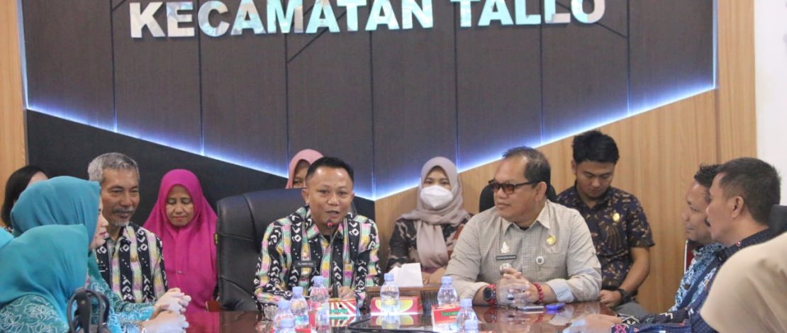 Pemerintah Kecamatan Tallo mendapat kunjungan dari Pemerintah Kecamatan Polewali, Kabupaten Polman, Provinsi Sulawesi Barat, dalam rangka studi tiru.