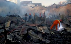 Gegara Obat Nyamuk, 17 Rumah di Makassar Terbakar