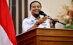 Gubernur Terpopuler di Media Pemberitaan Online, Andi Sudirman Raih The 1st Indonesia GPR Awards 2023