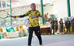 Taufan Pawe Buka Turnamen Tenis Lapangan Beregu Putra Wali Kota Cup 2023