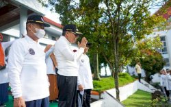 TP Lepas Peserta Gerak Jalan Milad Umpar ke-24 Tahun