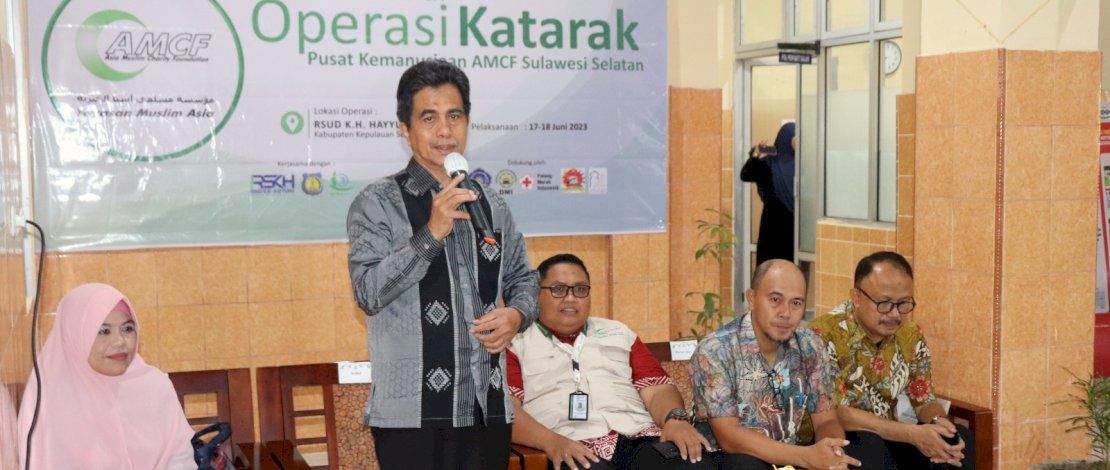 Bupati Kepulauan Selayar, Saiful Arif, membuka bakti sosial operasi katarak gratis yang dilaksanakan AMCF, Sabtu, 17 Juni 2023. Bupati Kepulauan Selayar, Saiful Arif, membuka bakti sosial operasi katarak gratis yang dilaksanakan AMCF, Sabtu, 17 Juni 2023.