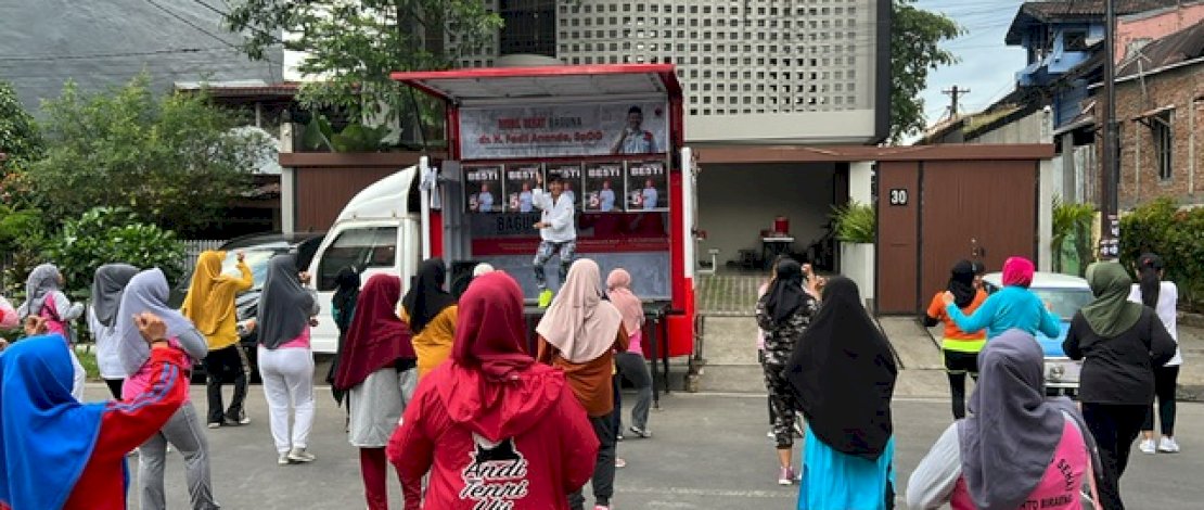 Meriah, Puluhan Ibu-ibu di Mamajang Ikuti Senam Sehat BE5TI Andi Tenri Uji