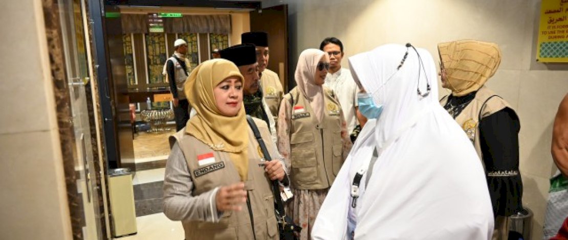 Timwas Haji DPR, Endang Maria Astuti mengunjungi Gloria Hotel Al Fayroz Al Massi di Kota Madinah, Arab Saudi.