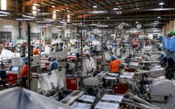 Gegara Barang Impor, 12 Ribu Karyawan Tekstil Terancam Kena PHK