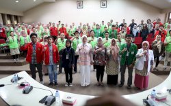 Pastikan Hewan Kurban Sehat, Fatmawati Rusdi Lepas Tim Terpadu Pemeriksaan Hewan